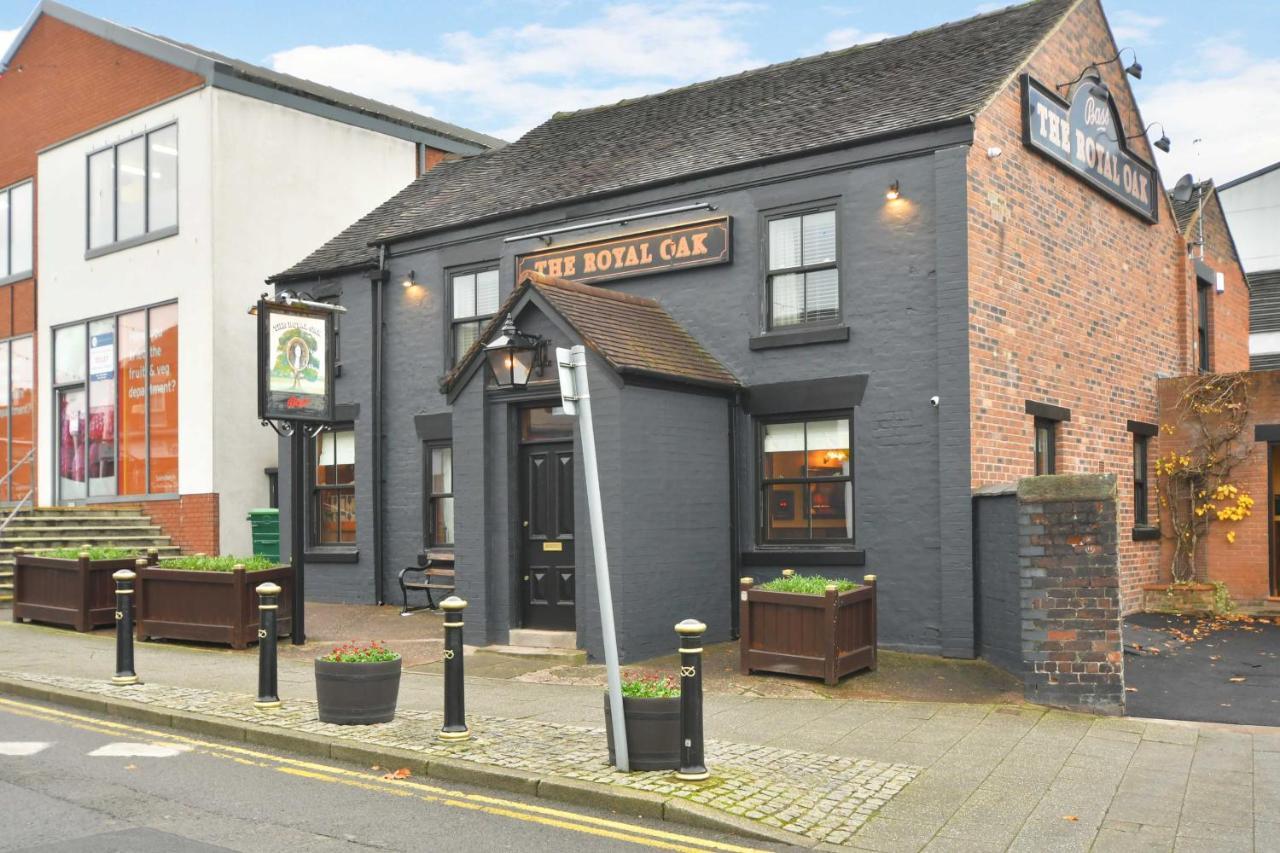 The Royal Oak Hotel Biddulph  Exterior foto